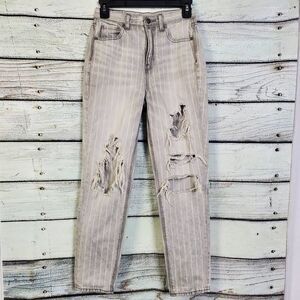 American Eagle Gray Distressed Pinstripe Straight Leg Jeans Women’s Size 00 Regu